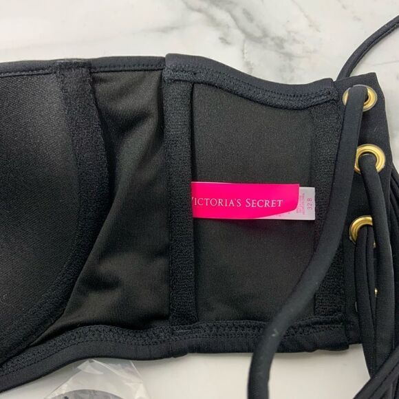 VICTORIA’S SECRET black bikini top - Picture 3 of 3